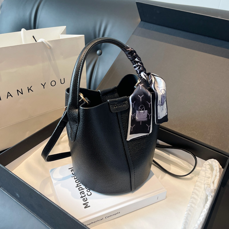 Sac à Bandoulière Rouge en PU  - Luxury Bags For Sale avis et prix