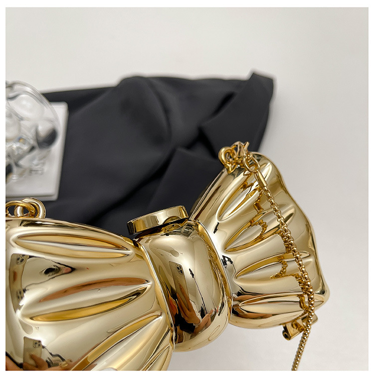 Mini pochette rigide en métal  - Luxury Bags Mini avis et prix