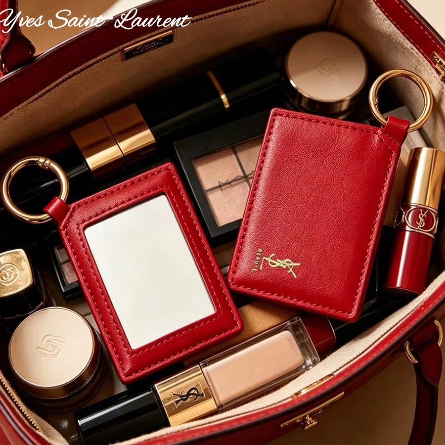 YSL Miroir de maquillage carré - Luxury Bags Mini avis et prix